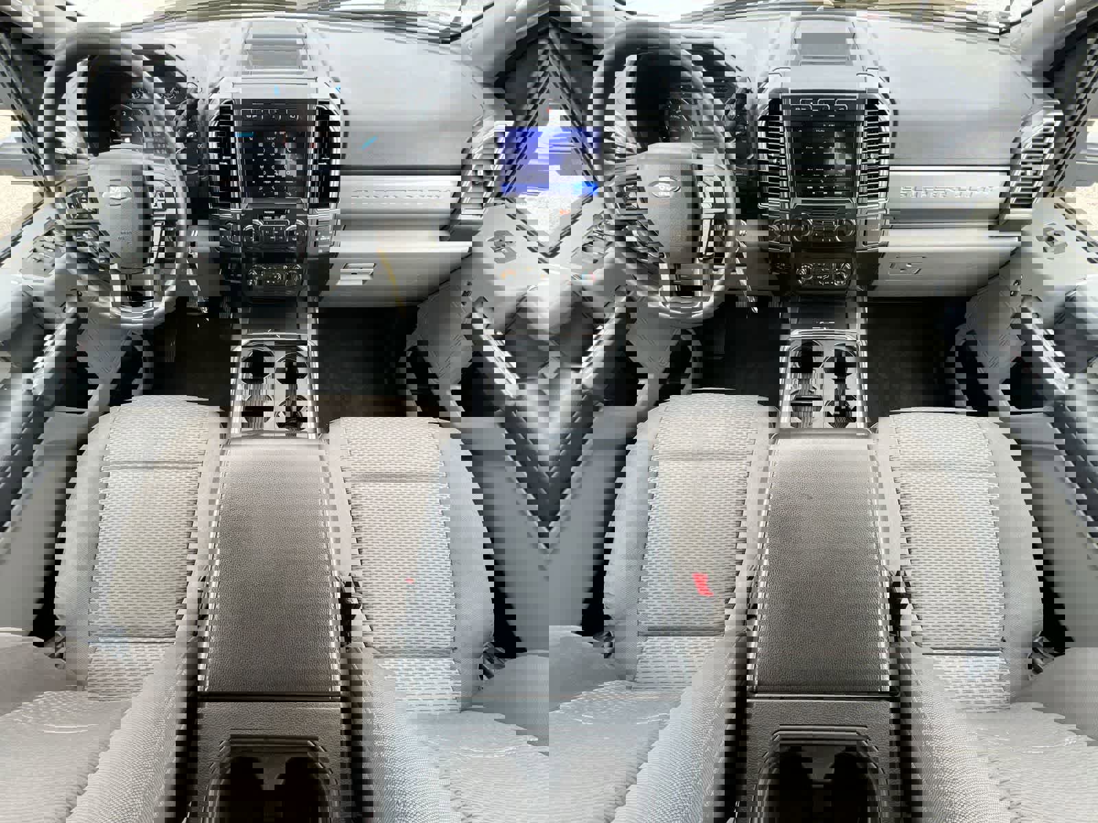 Used 2022 Ford F350 XLT w/ XLT Premium Package AWD/4WD image 15