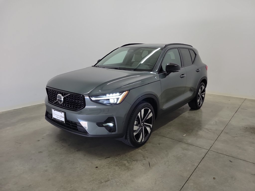 Used 2018 Volvo XC60 T5 Inscription w/ Convenience Package AWD/4WD image 9