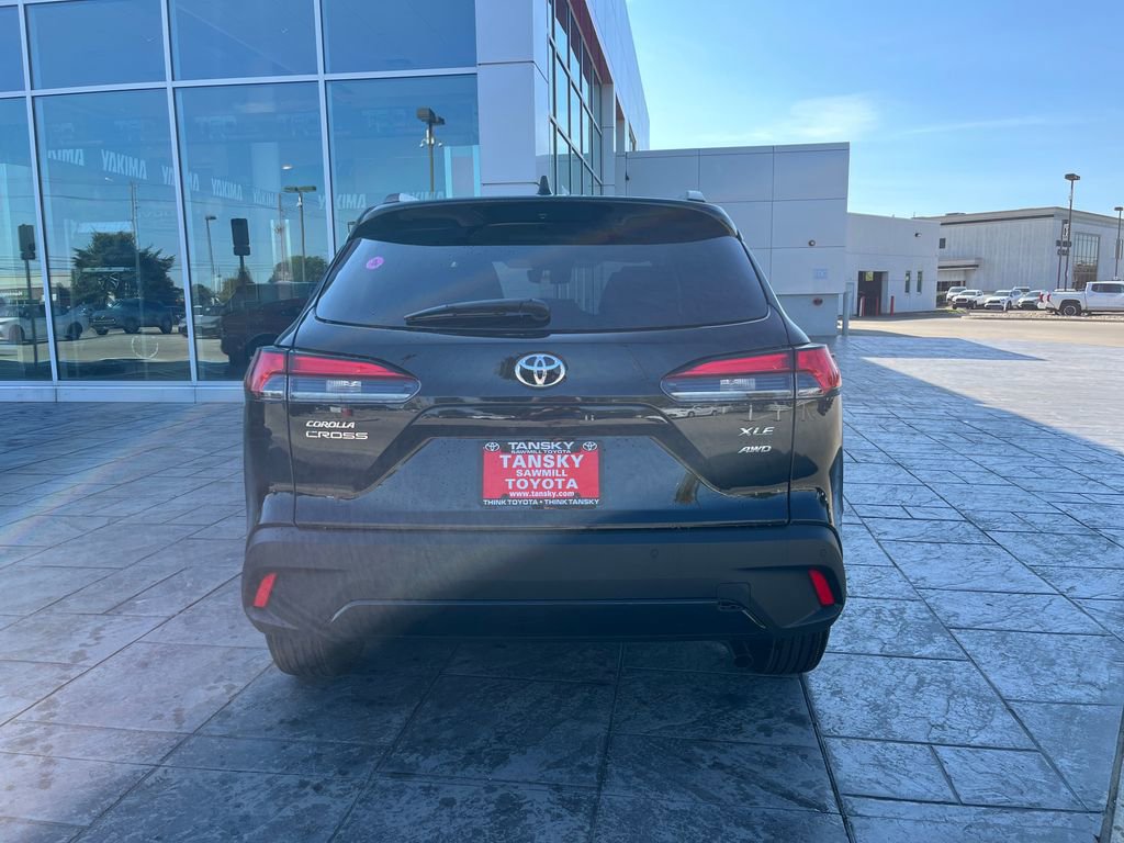 New 2026 Toyota Corolla Cross XLE image 4