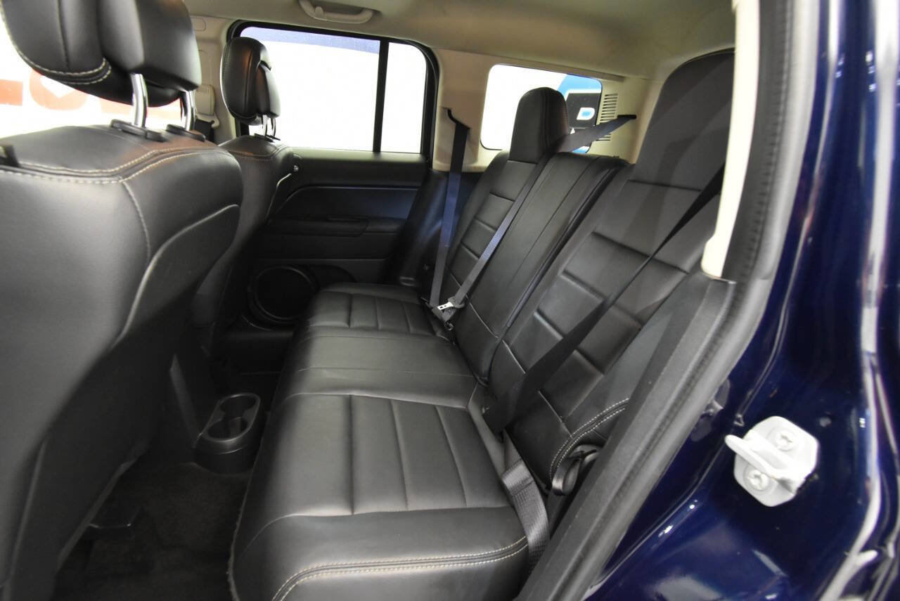 Used 2015 Jeep Patriot High Altitude image 14