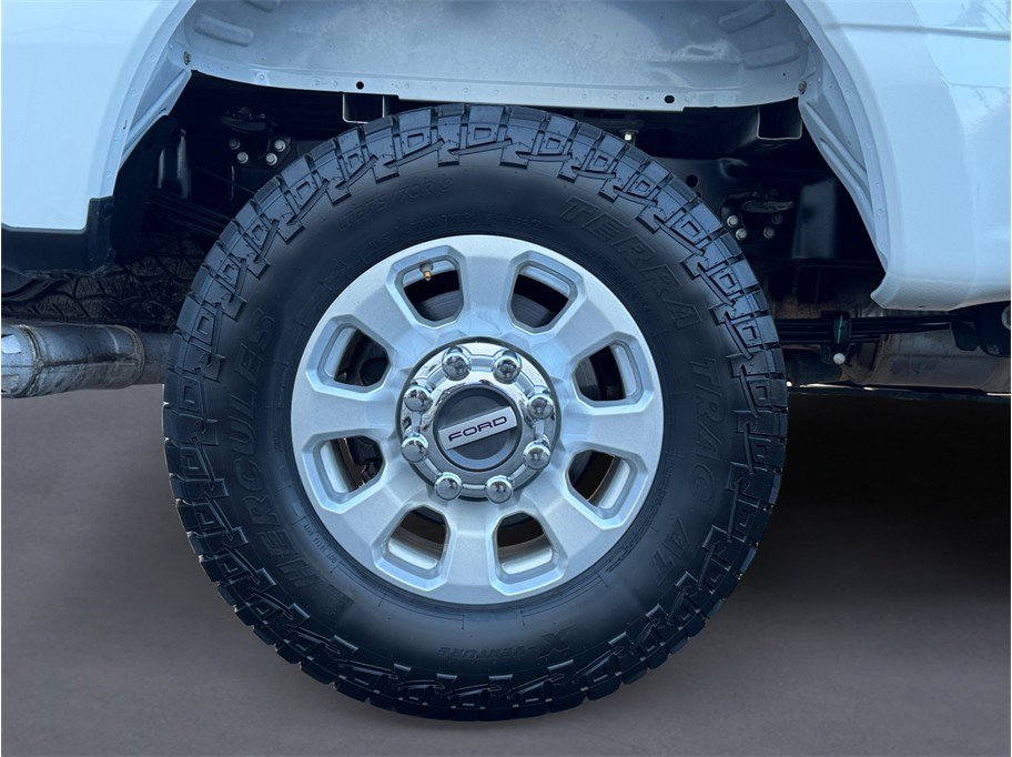 Used 2023 Ford F350 XLT w/ 360-Degree Camera Package image 8