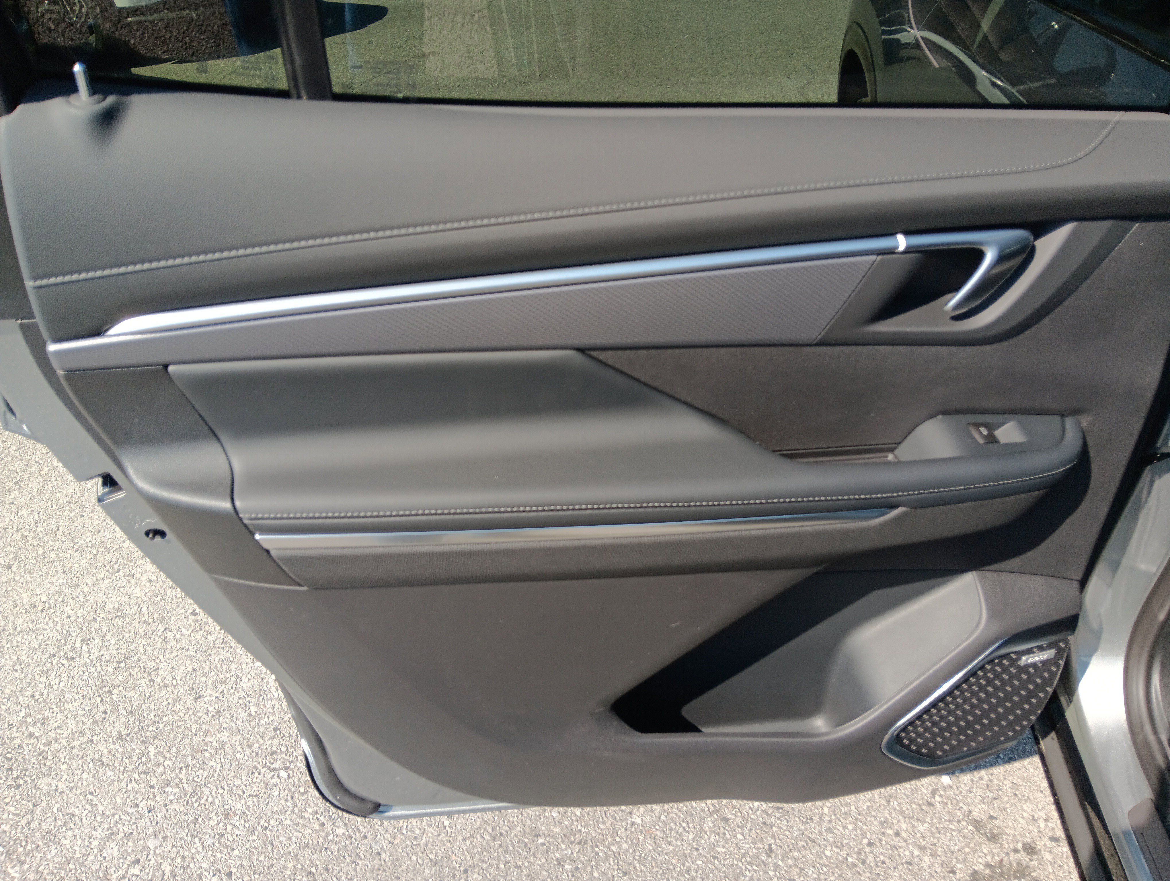 New 2026 Buick Enclave Sport Touring w/ Power Package image 16