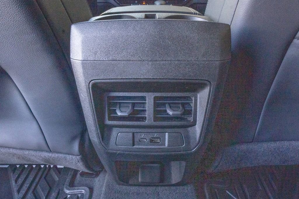 Used 2024 GMC Canyon Elevation w/ Elevation Premium Package image 19