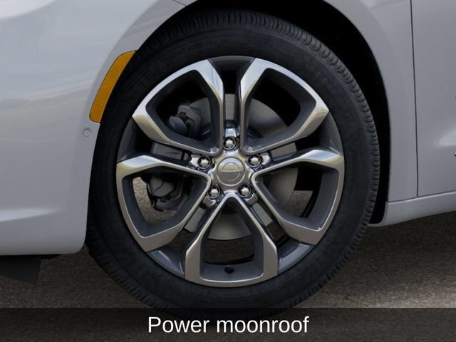 New 2026 Chrysler Pacifica Pinnacle w/ Trailer Tow Group AWD/4WD image 9