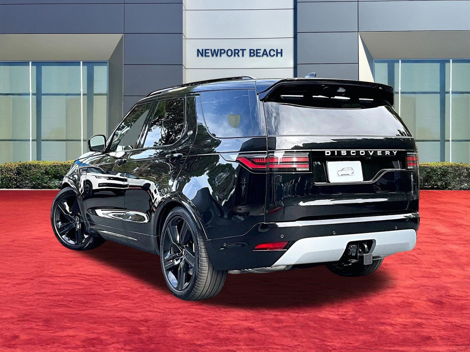 New 2026 Land Rover Discovery Limited Edition AWD/4WD image 3