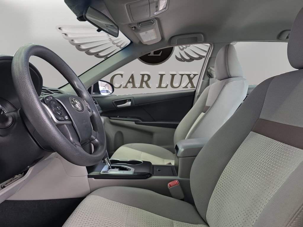 Used 2012 Toyota Camry LE FWD image 20