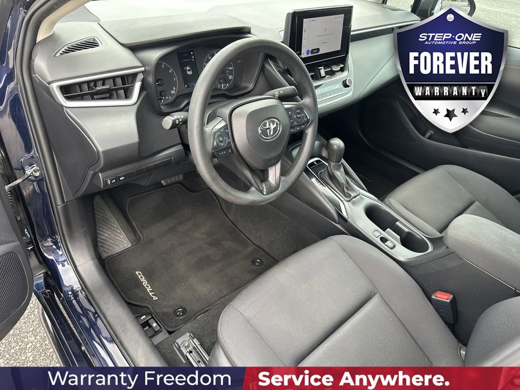 Used 2024 Toyota Corolla LE w/ LE Convenience Package FWD image 13