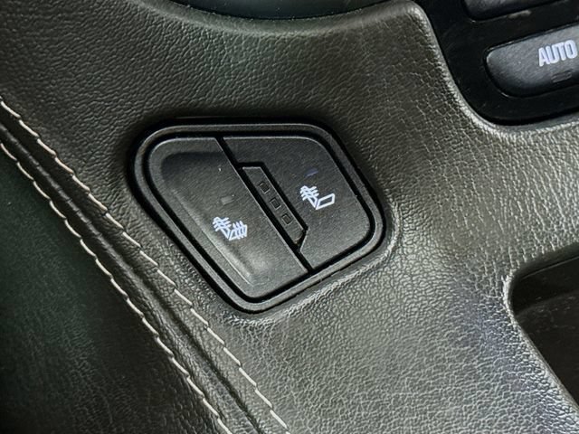Used 2019 Chevrolet Suburban LT AWD/4WD image 21