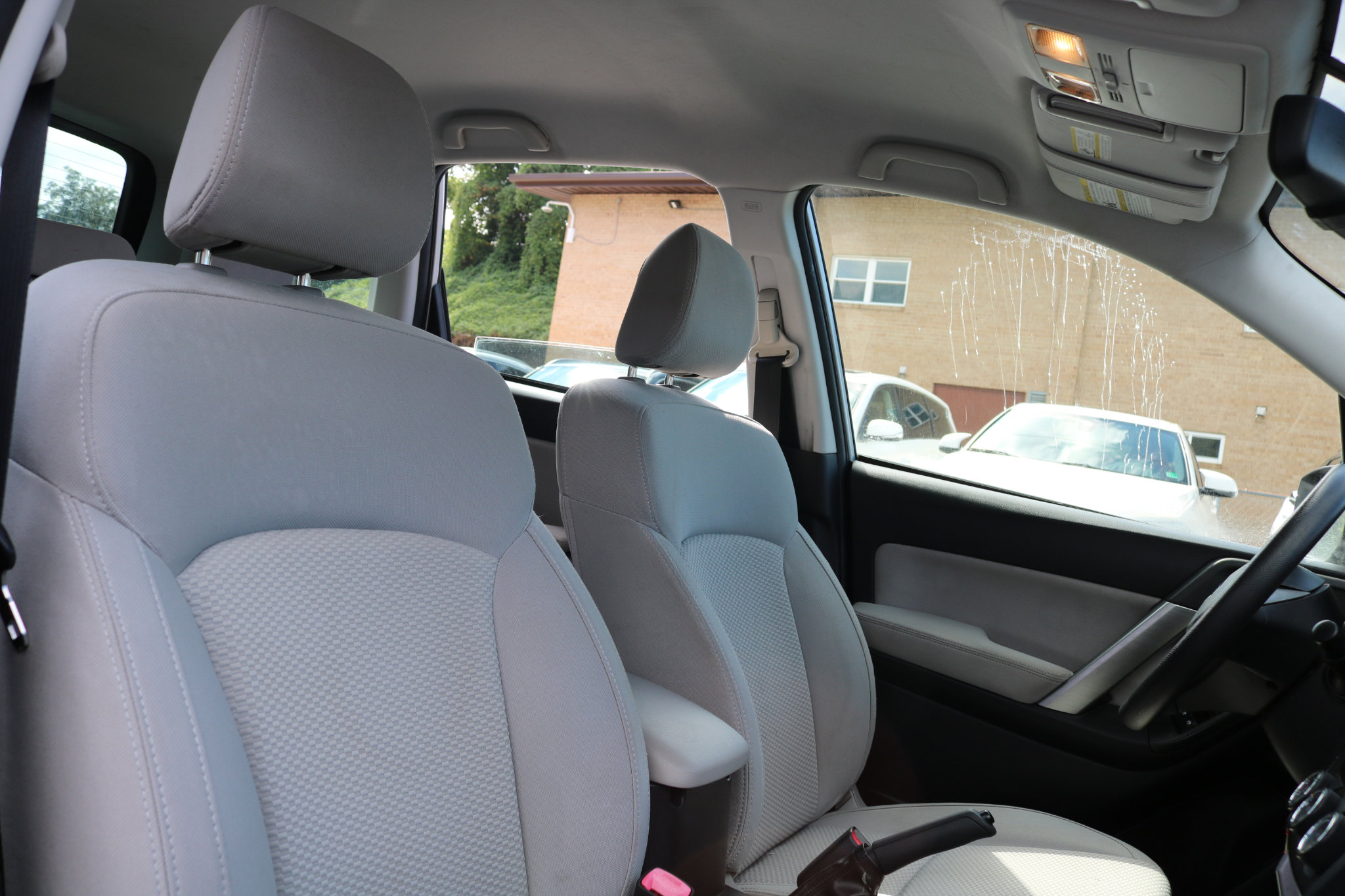 Used 2015 Subaru Forester 2.5i w/ Alloy Wheel Package image 39