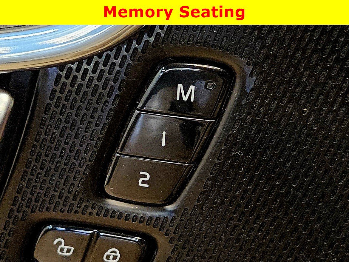 Used 2023 Volvo S90 B6 Ultimate w/ Protection Package Premier image 28