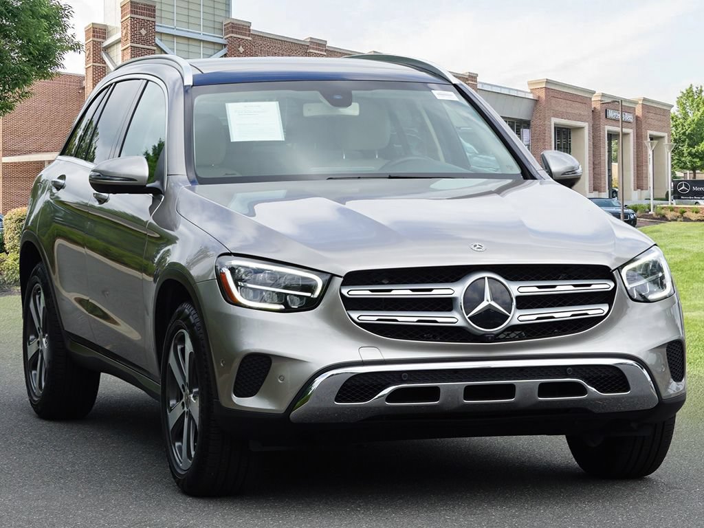 Certified 2020 Mercedes-Benz GLC 300 4MATIC image 3