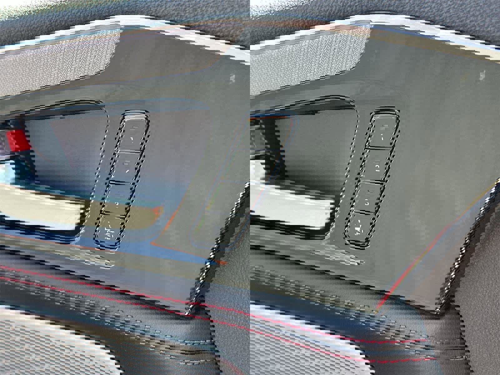 Used 2023 Acura MDX A-Spec image 30