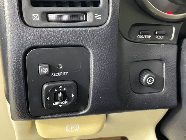 Used 2002 Lexus SC 430 Convertible image 11