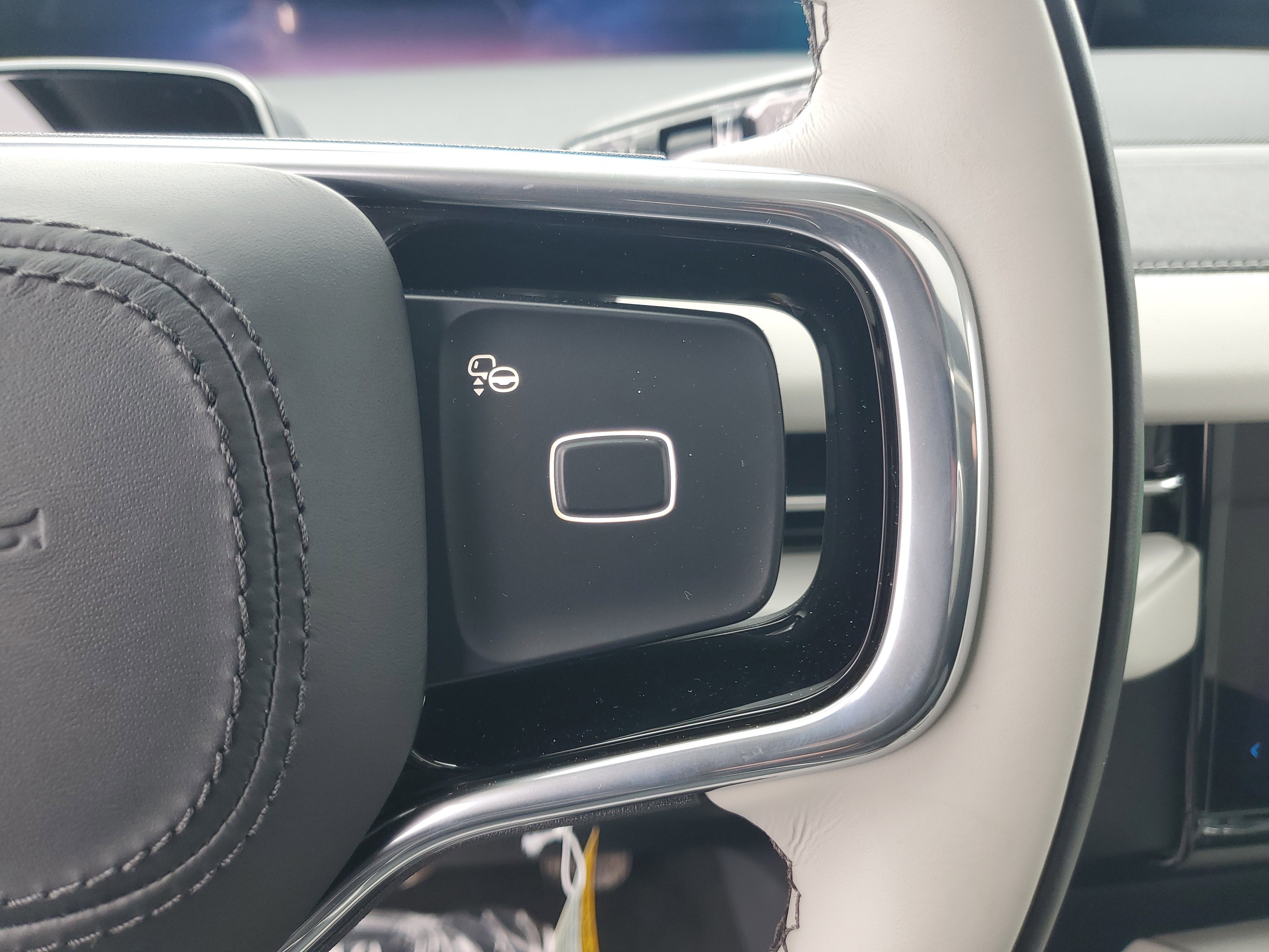 New 2026 Lincoln Navigator Reserve w/ Jet Appearance Package image 18