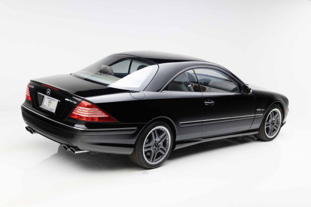 Used 2005 Mercedes-Benz CL 65 AMG image 3