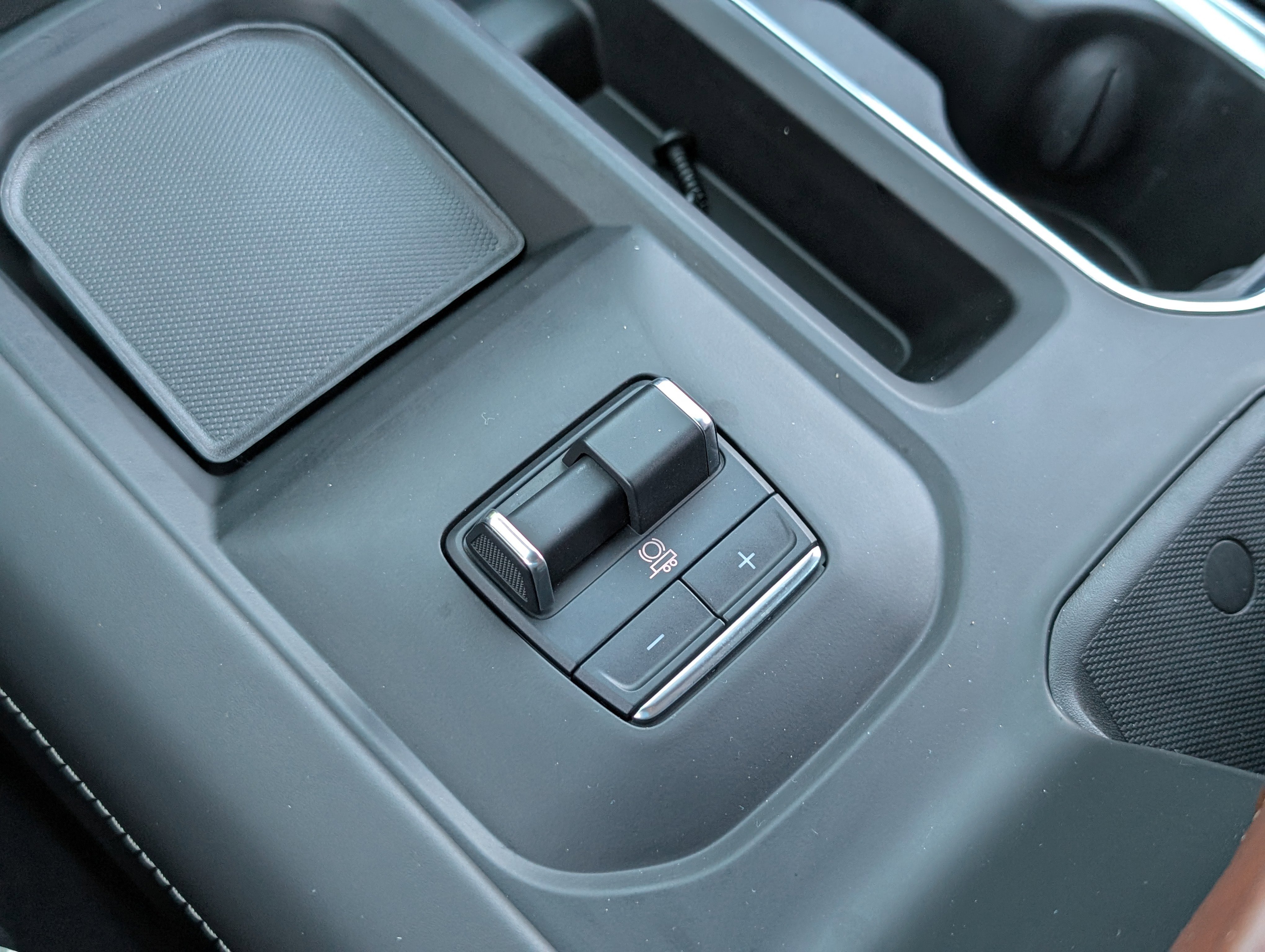 Used 2024 GMC Sierra 2500 Denali Ultimate w/ Max Trailering Package image 37