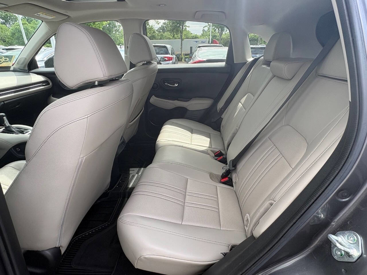 Used 2023 Honda HR-V EX-L image 14