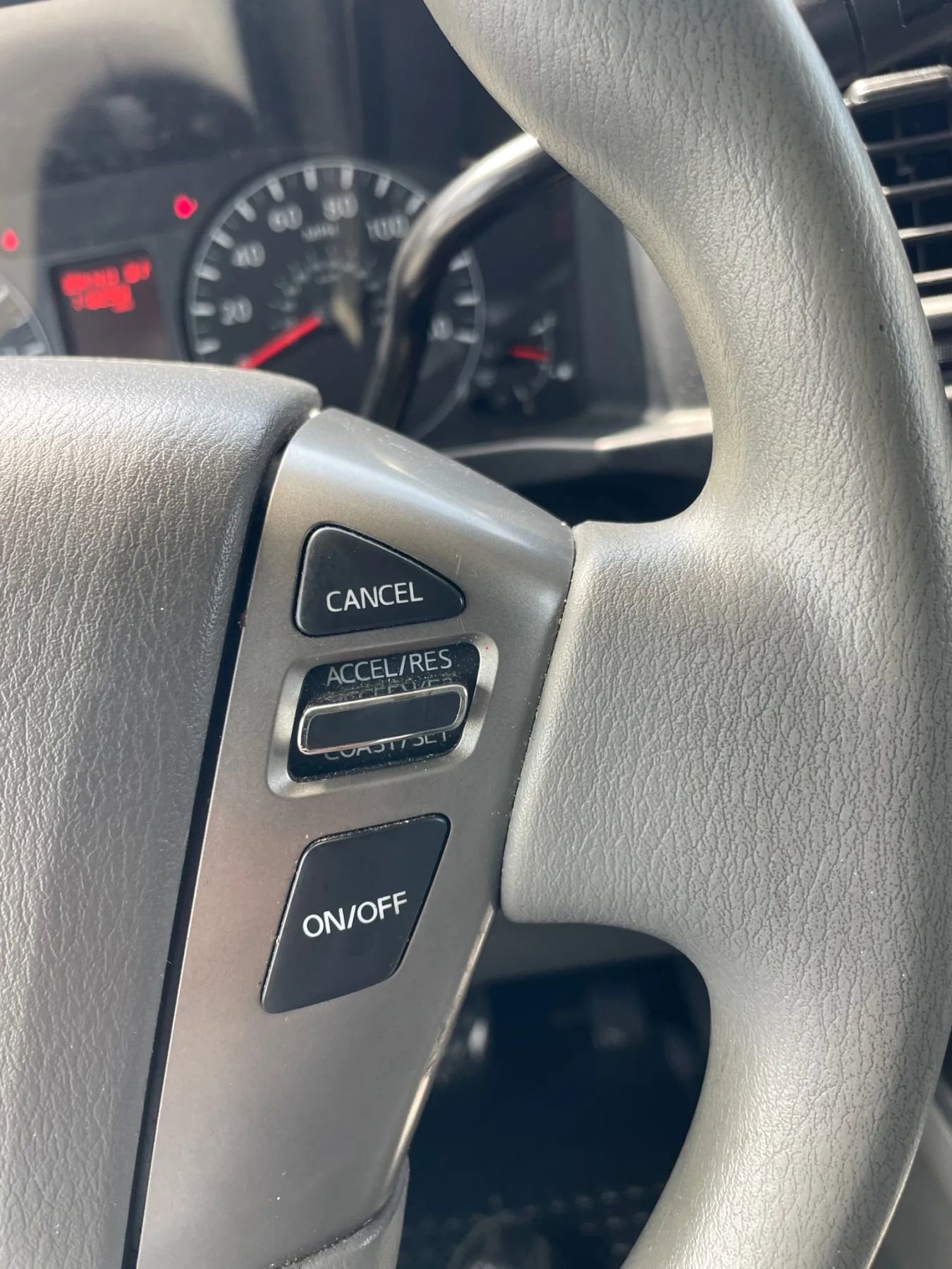 Used 2020 Nissan NV 2500 SV w/ Back Door Glass Package image 19