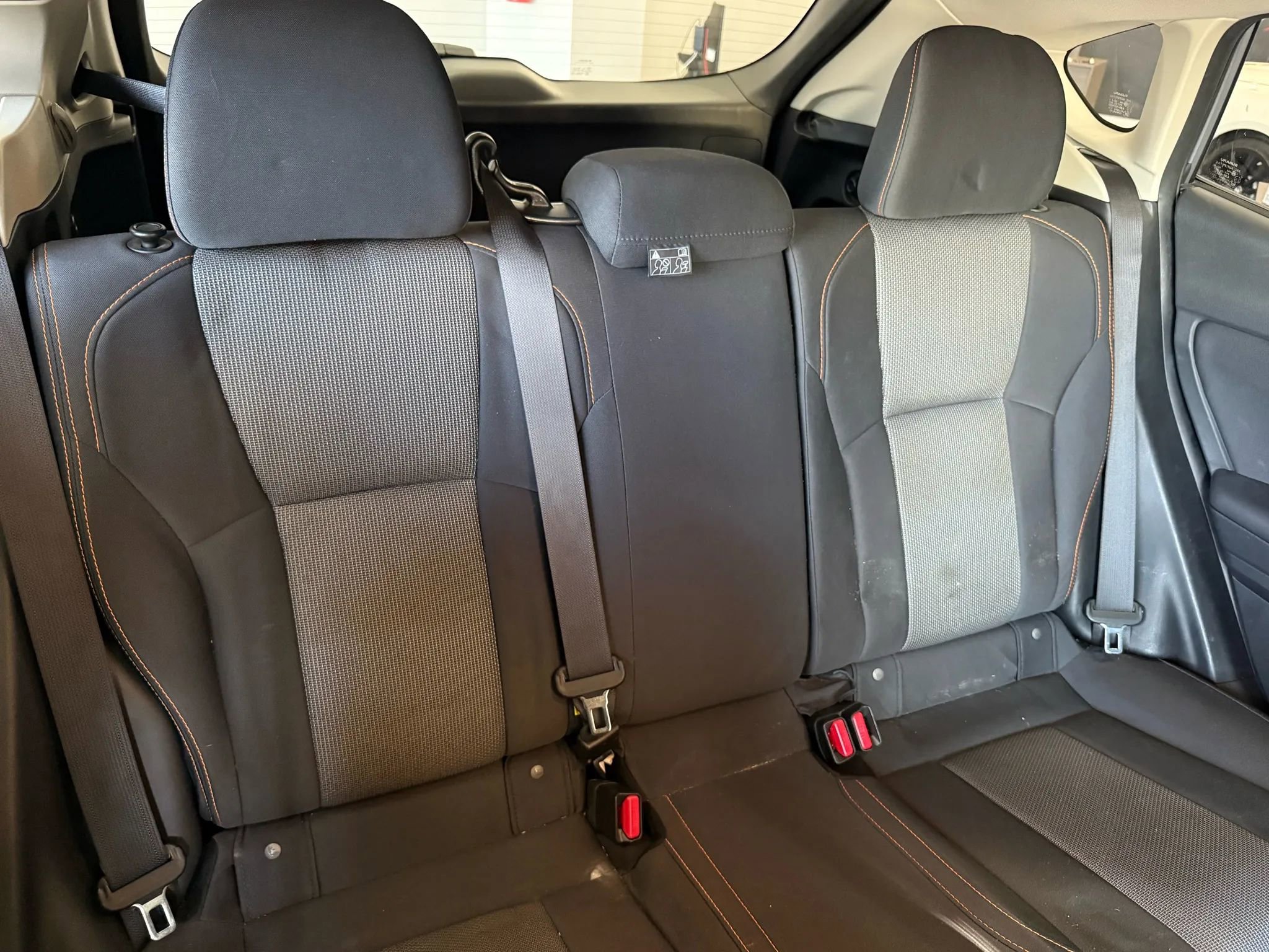 Used 2018 Subaru Crosstrek 2.0i Premium w/ Moonroof Package image 23