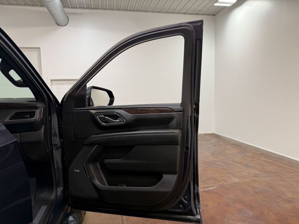 Used 2023 Chevrolet Tahoe Z71 AWD/4WD image 60