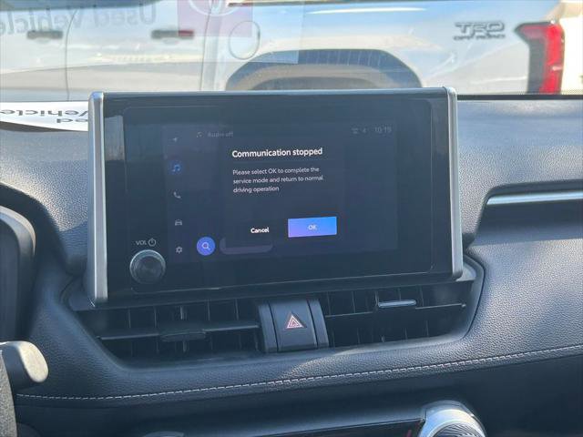 Certified 2025 Toyota RAV4 Woodland Edition image 20