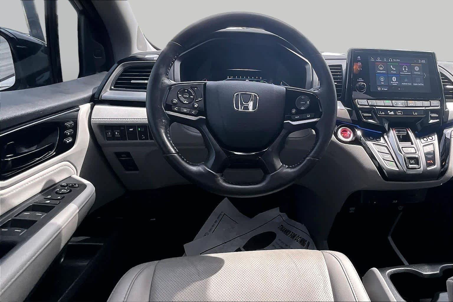 Used 2018 Honda Odyssey Elite image 6