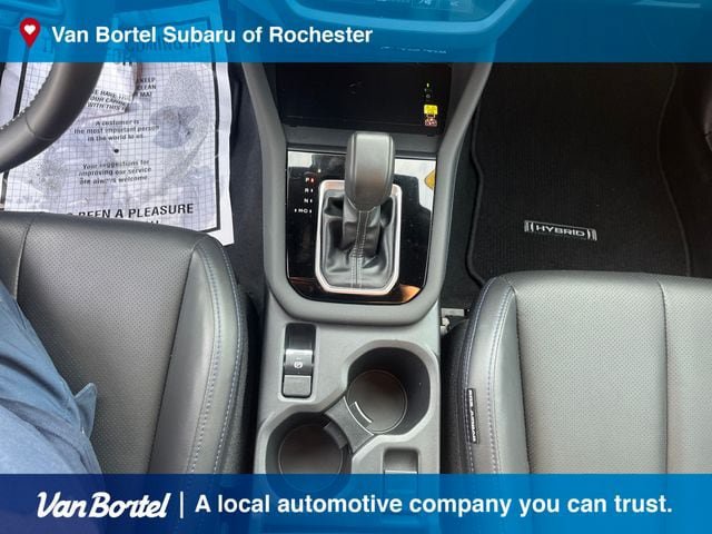 Used 2025 Subaru Forester Limited AWD/4WD image 19