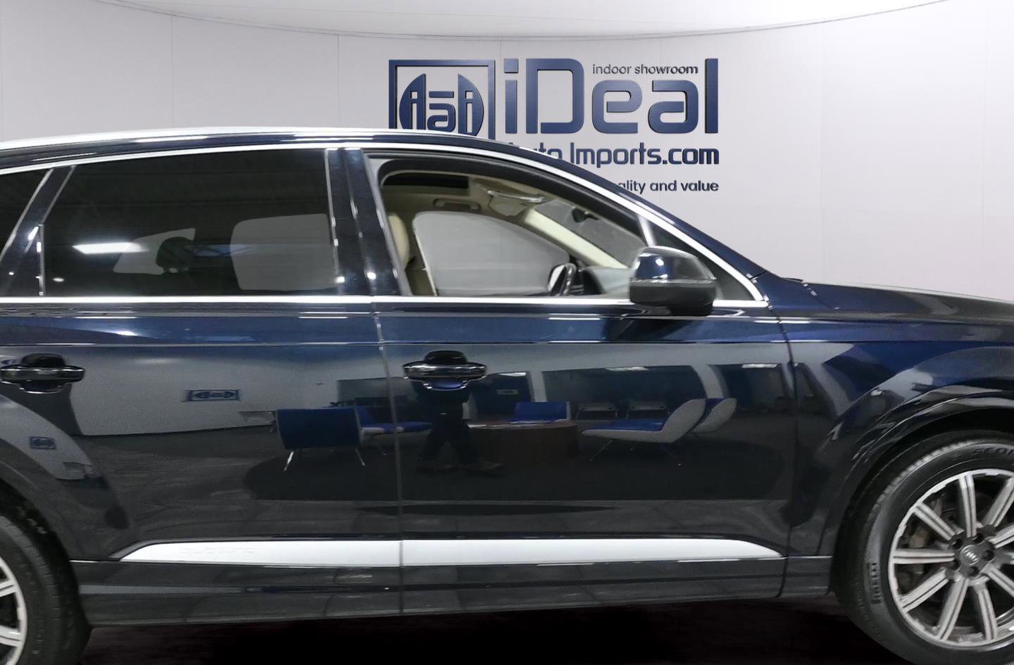 Used 2018 Audi Q7 3.0T Premium AWD/4WD image 10