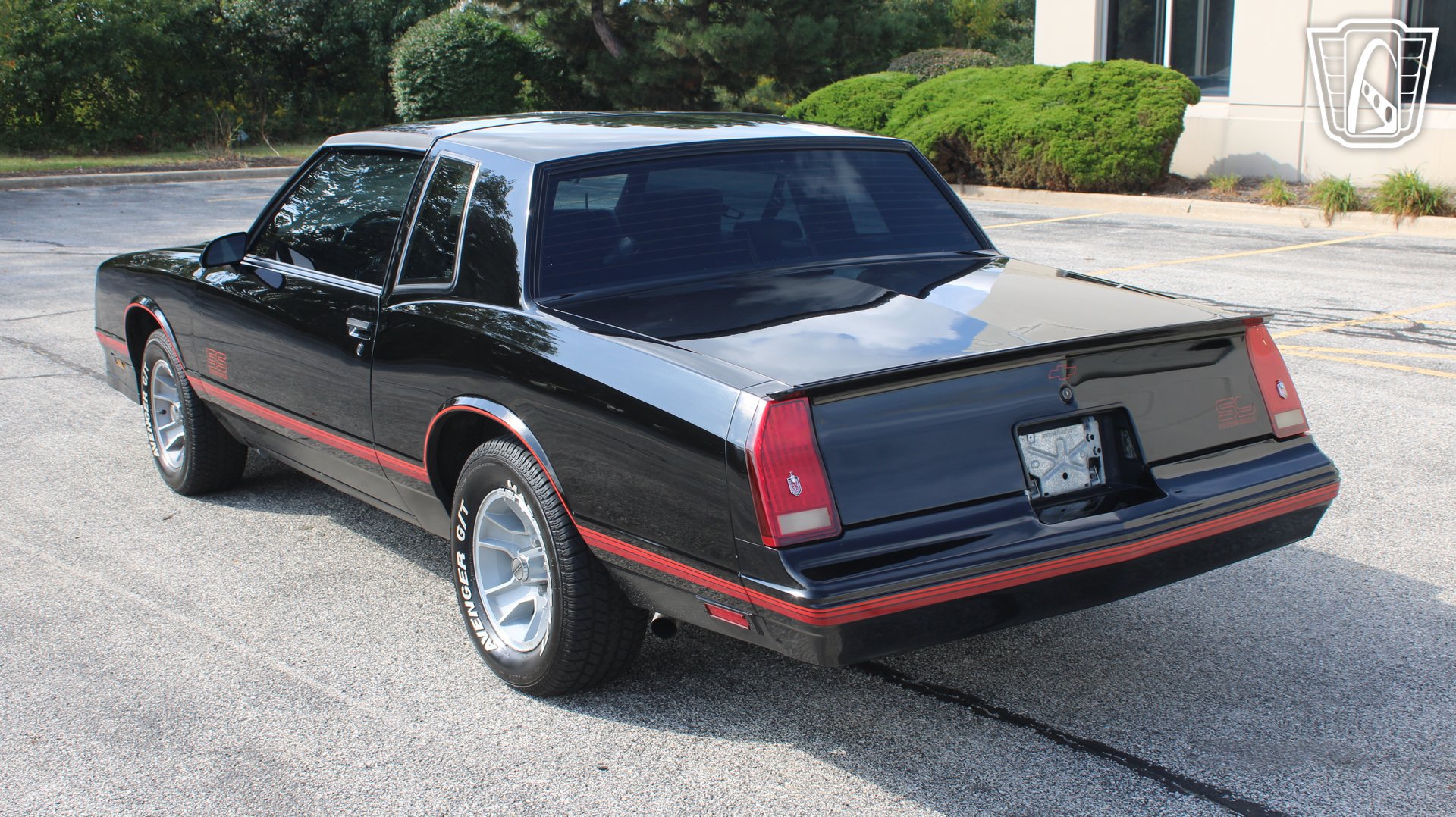 Used 1988 Chevrolet Monte Carlo SS RWD image 3