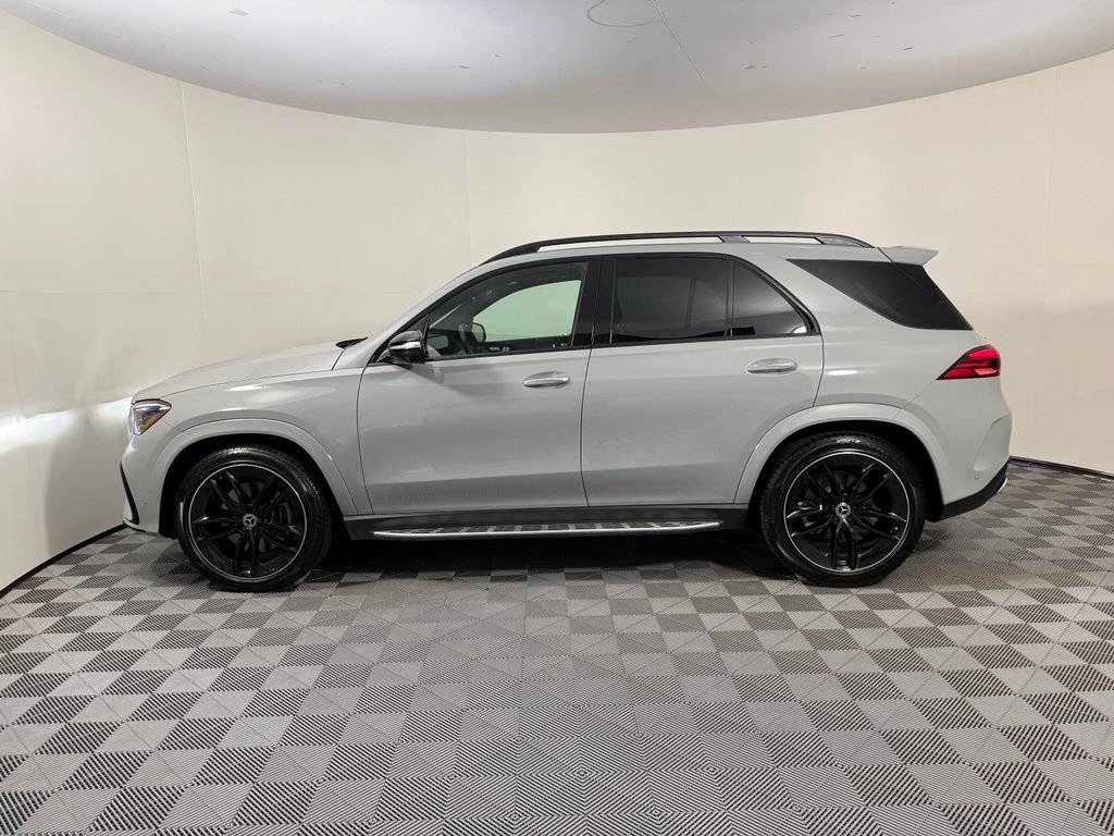 Certified 2024 Mercedes-Benz GLE 580 4MATIC image 2