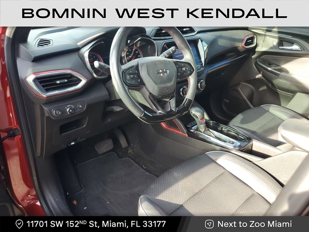 Used 2022 Chevrolet TrailBlazer RS w/ Sun and Liftgate Package image 21