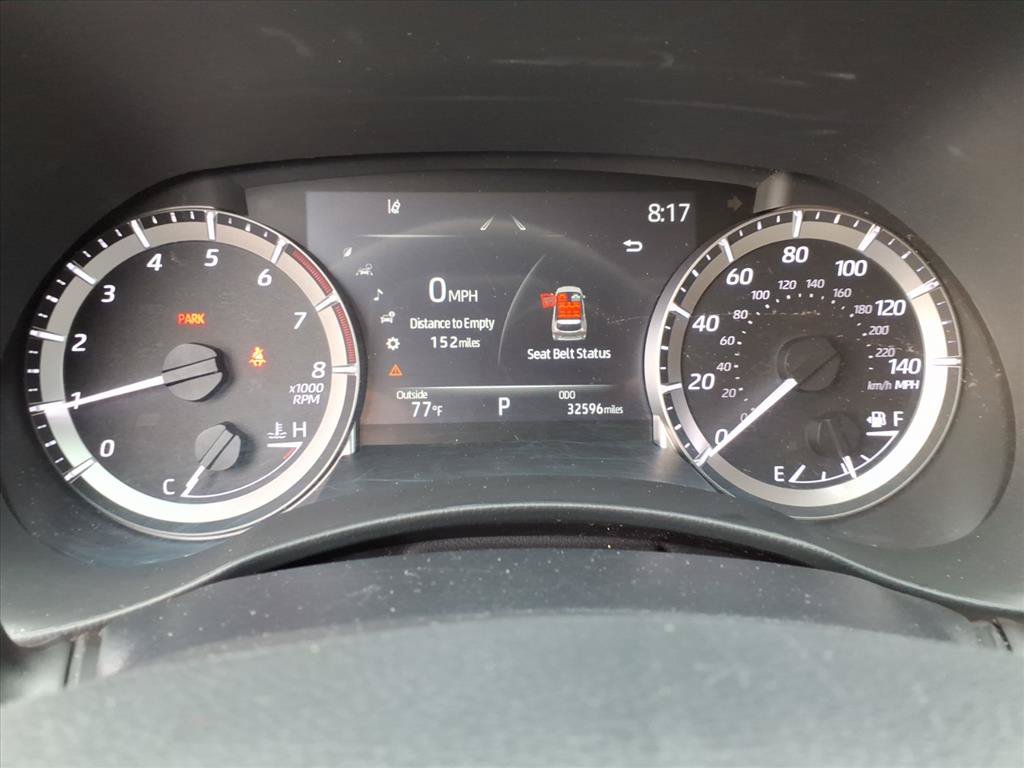 Used 2023 Toyota Highlander XLE AWD/4WD image 29