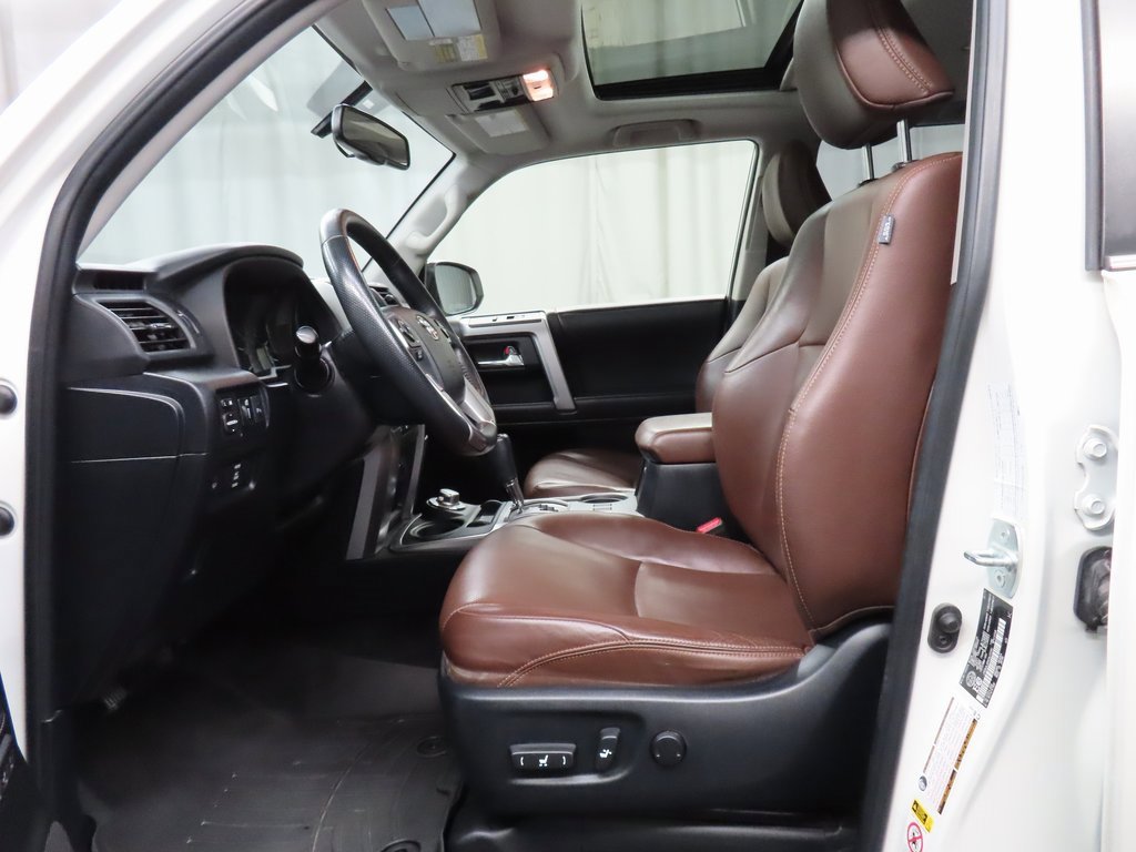 Used 2019 Toyota 4Runner Limited image 9