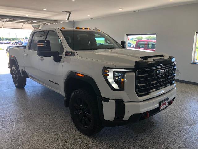 New 2026 GMC Sierra 2500 AT4 w/ Technology Package AWD/4WD image 2