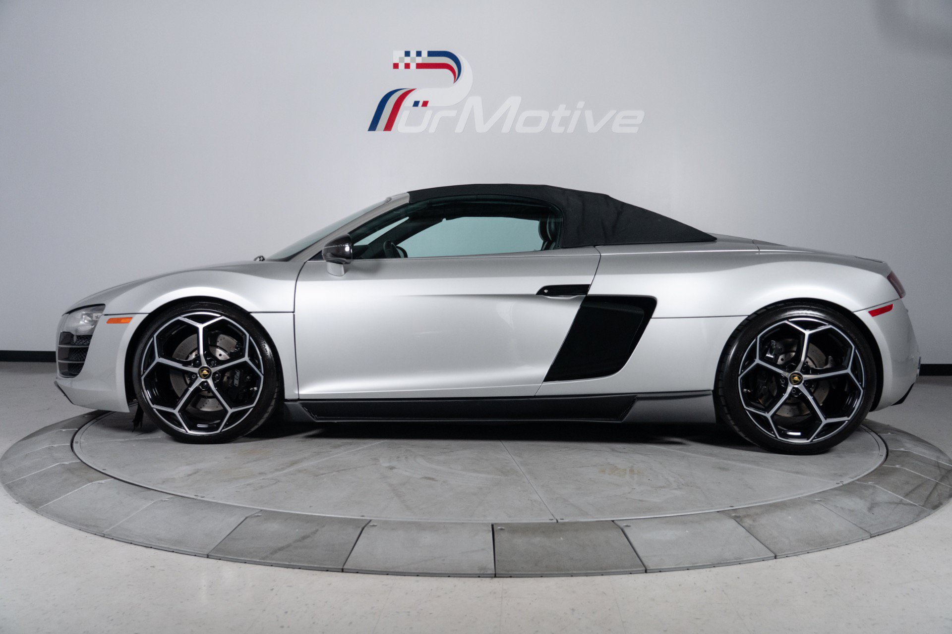 Used 2012 Audi R8 V10 AWD/4WD image 17