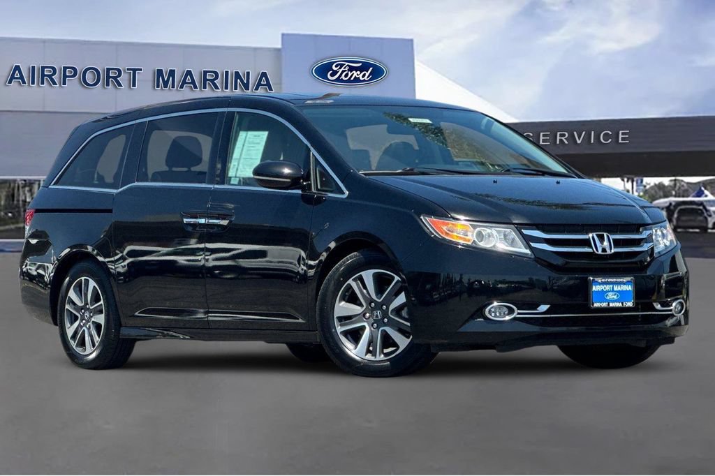 Used 2016 Honda Odyssey Touring image 2