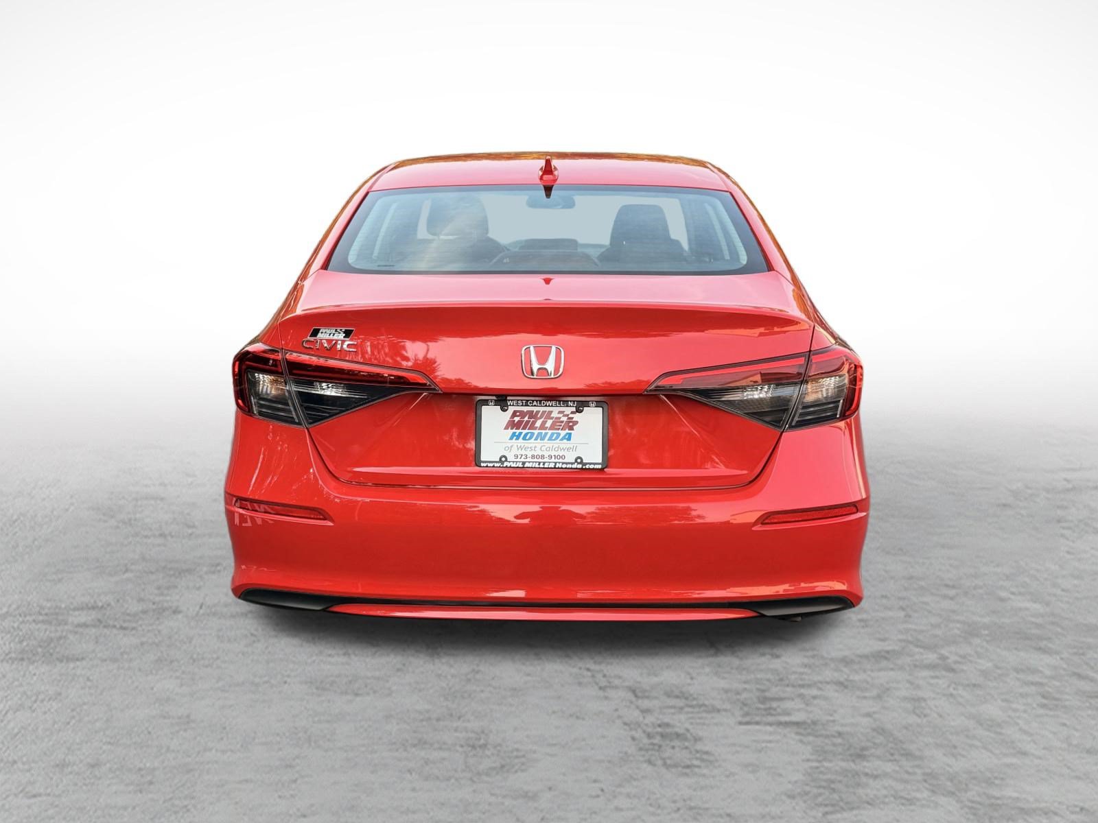 Used 2023 Honda Civic EX image 5