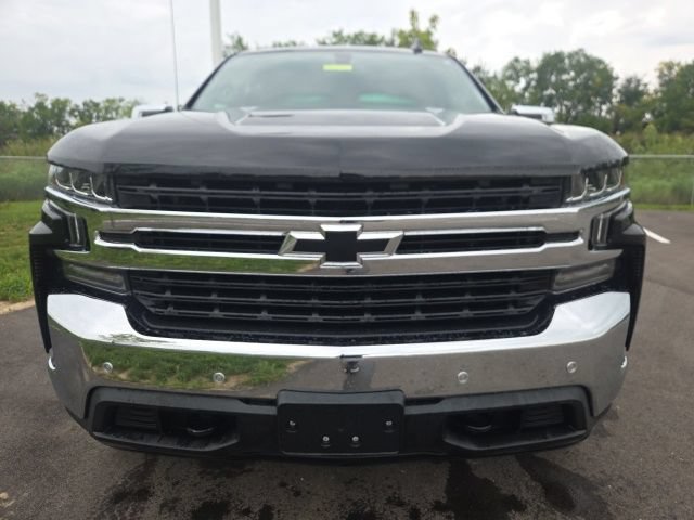 Used 2019 Chevrolet Silverado 1500 LT w/ True North Edition AWD/4WD image 3