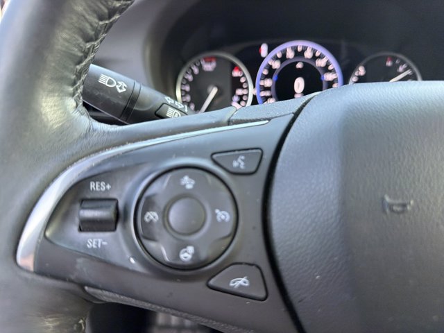 Used 2020 Buick Enclave Avenir w/ Avenir Technology Package AWD/4WD image 21