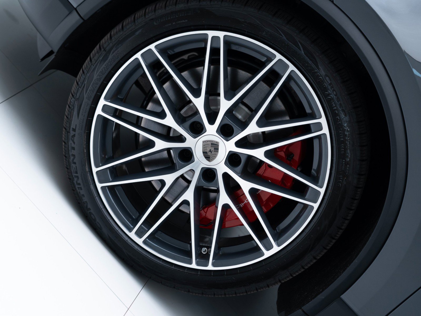 New 2026 Porsche Macan Turbo Electric image 12