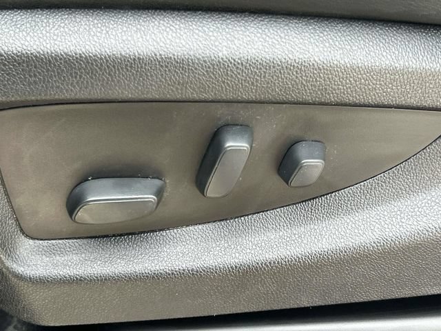Used 2018 GMC Sierra 3500 Denali w/ Duramax Plus Package AWD/4WD image 30
