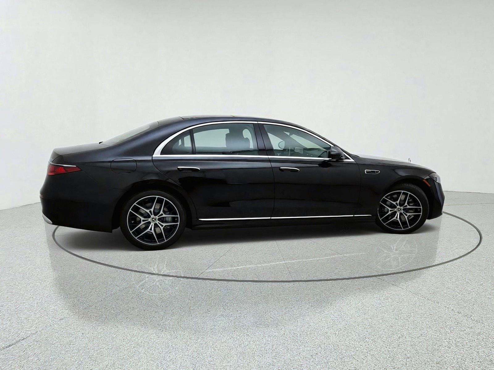 New 2027 Mercedes-Benz S 580 4MATIC Sedan image 7