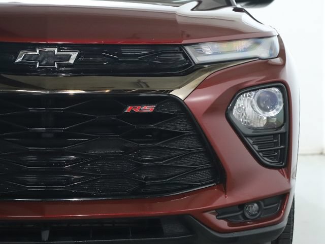 Certified 2023 Chevrolet TrailBlazer RS w/ Sun and Liftgate Package AWD/4WD image 8