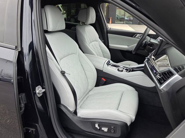 Used 2026 BMW X6 xDrive40i image 19