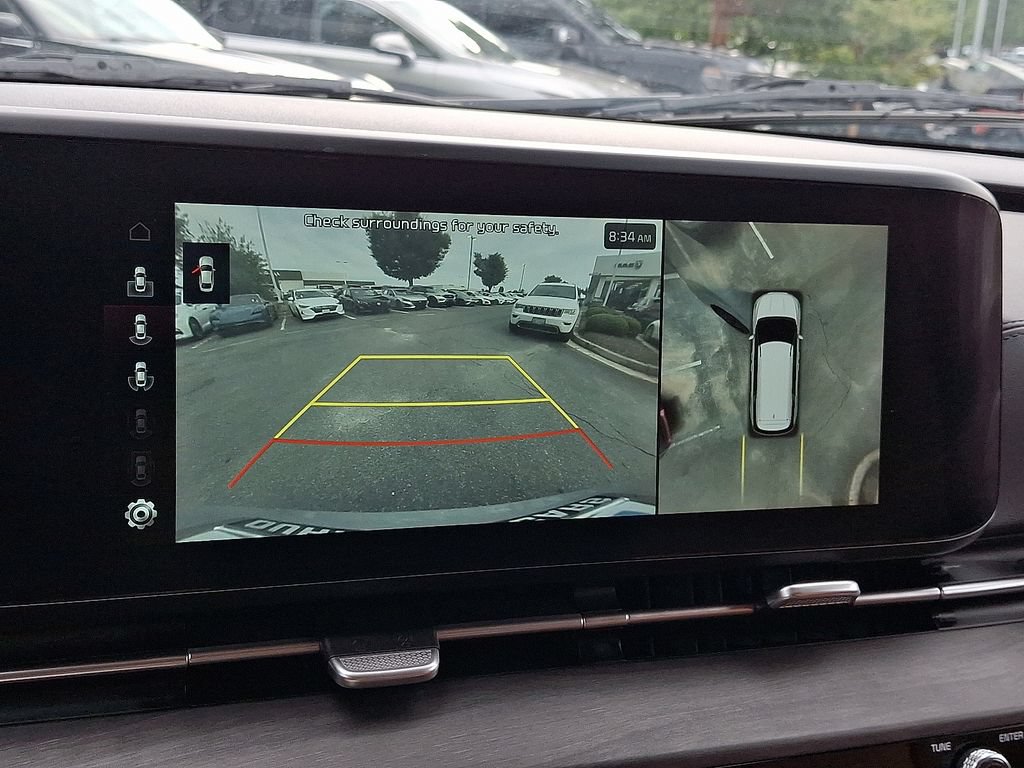 Used 2024 Kia Carnival SX FWD image 19