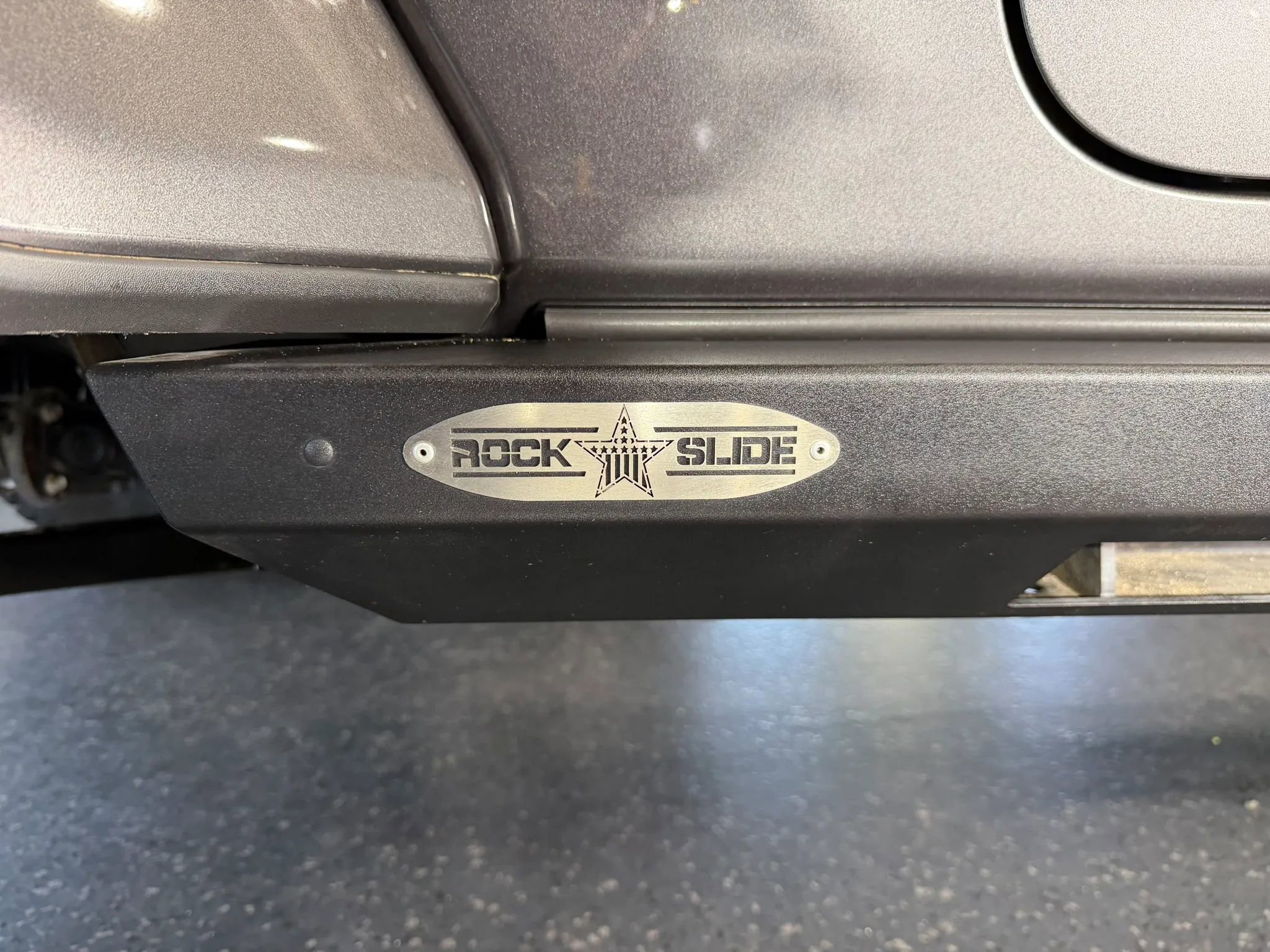 Used 2021 Jeep Gladiator Rubicon AWD/4WD image 8
