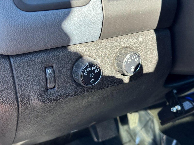 Used 2016 Chevrolet Colorado Z71 image 16