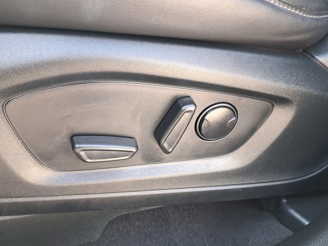 Certified 2023 Ford Explorer XLT w/ Equipment Group 202A image 19