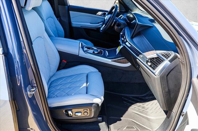 New 2026 BMW X7 xDrive40i image 26