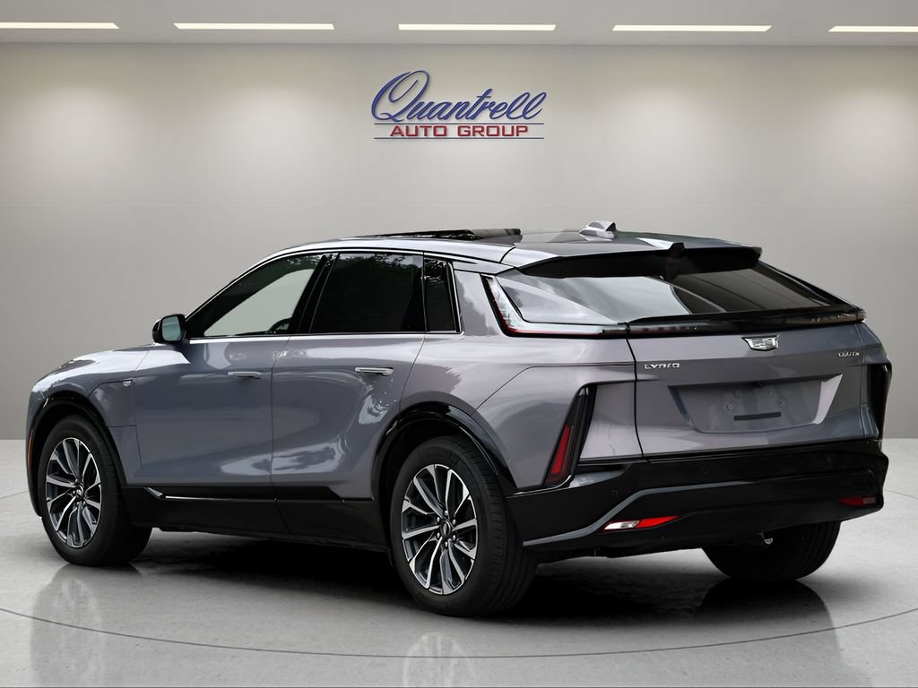 Used 2024 Cadillac Lyriq Sport AWD/4WD image 6